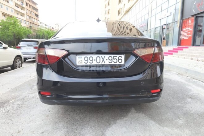 Chery Arrizo 7-4