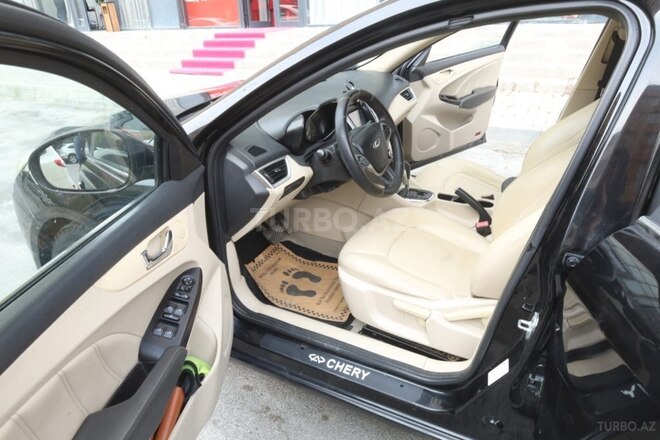 Chery Arrizo 7-9