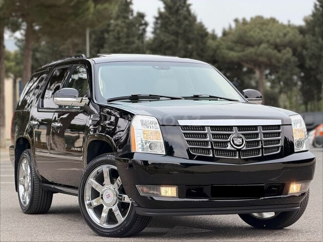 Cadillac Escalade 2008, 290,000 km - 6.2 l - Bakı