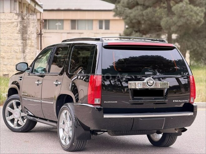 Cadillac Escalade 2008, 290,000 km - 6.2 l - Bakı