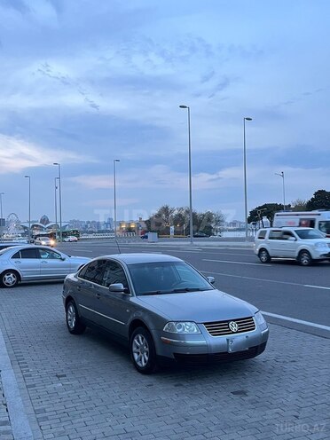 Volkswagen Passat-6