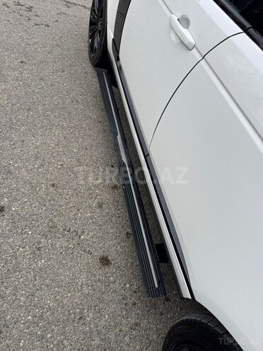 Land Rover Range Rover-13