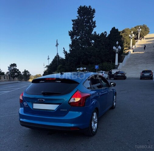 Ford Focus-5