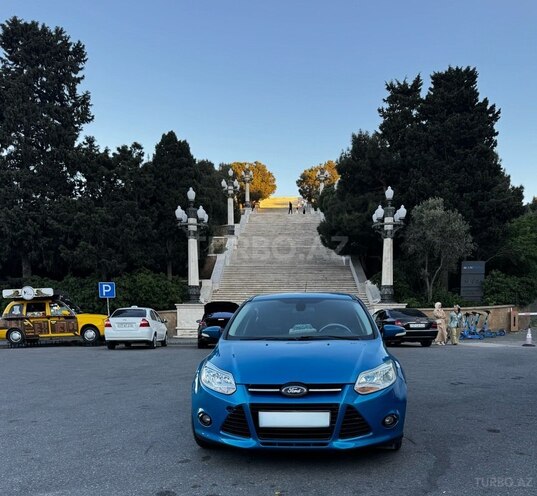 Ford Focus-1