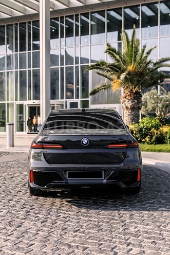 BMW i7 2023, 26,000 km - 0.0 l - Bakı