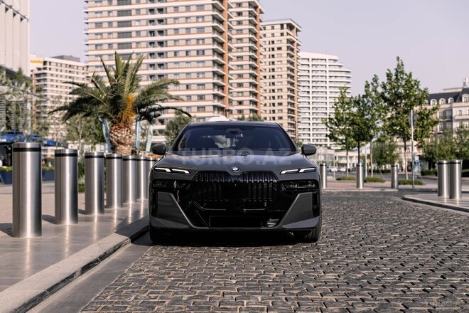 BMW i7 2023, 26,000 km - 0.0 l - Bakı