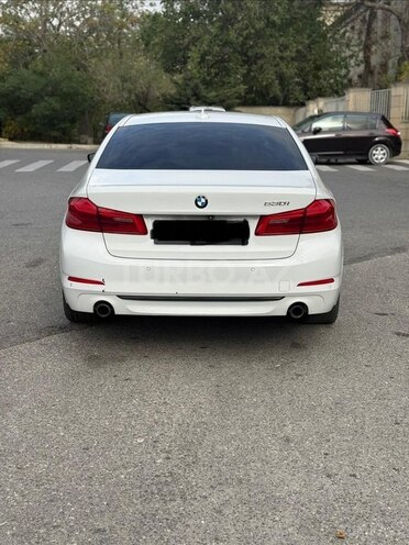 BMW 530-2