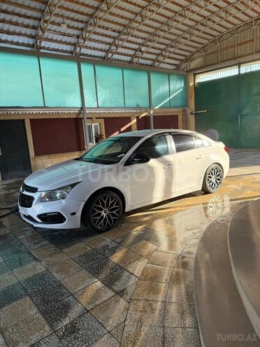 Chevrolet Cruze-1