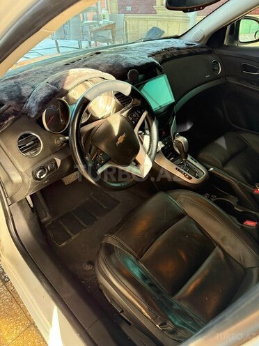 Chevrolet Cruze-4
