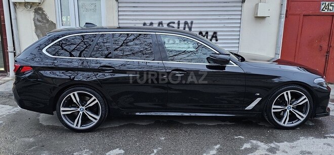 BMW 520-19