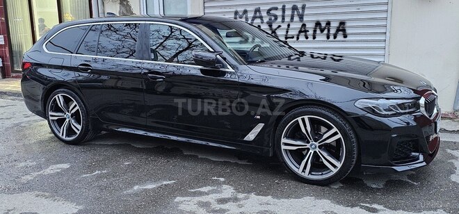 BMW 520-21