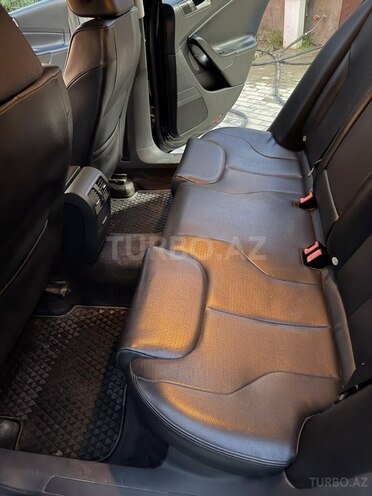 Volkswagen Passat-4