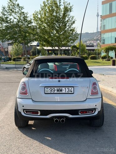 Mini Cabrio-8