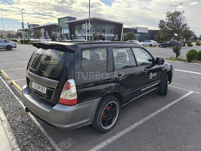 Subaru Forester-3