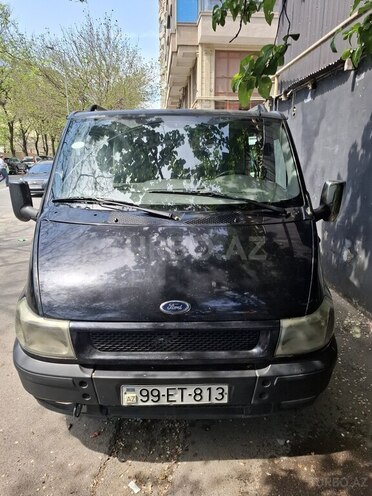 Ford Transit-1
