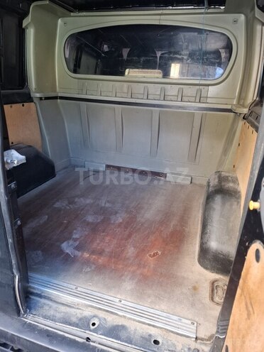 Ford Transit-6
