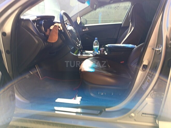 Kia Optima-3