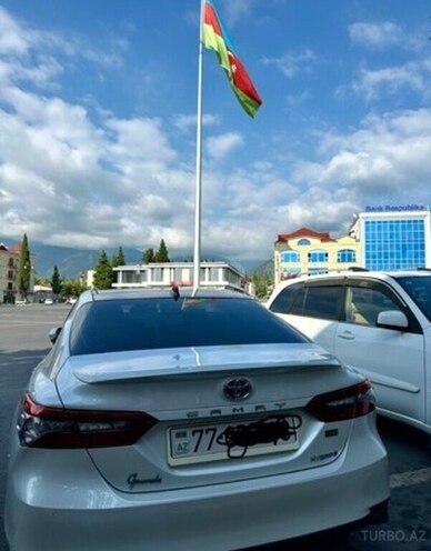 Toyota Camry-10
