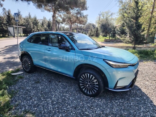 Honda e:NS1-3