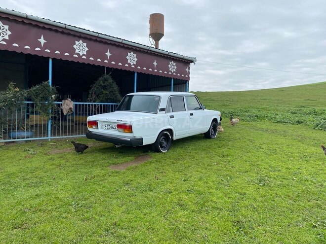 LADA (VAZ) 2107-20