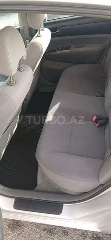 Toyota Prius-5