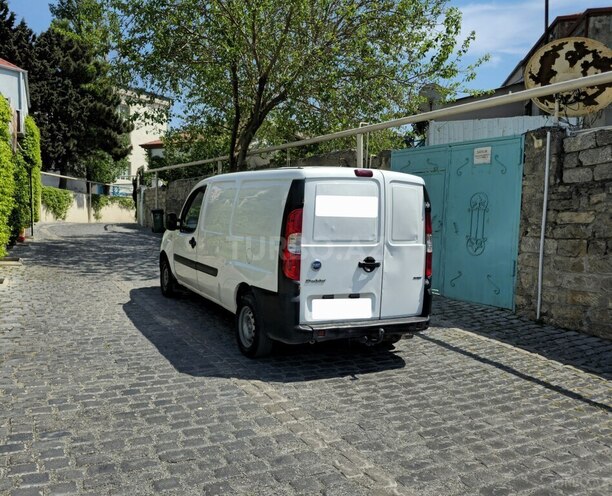 Fiat Doblo-4