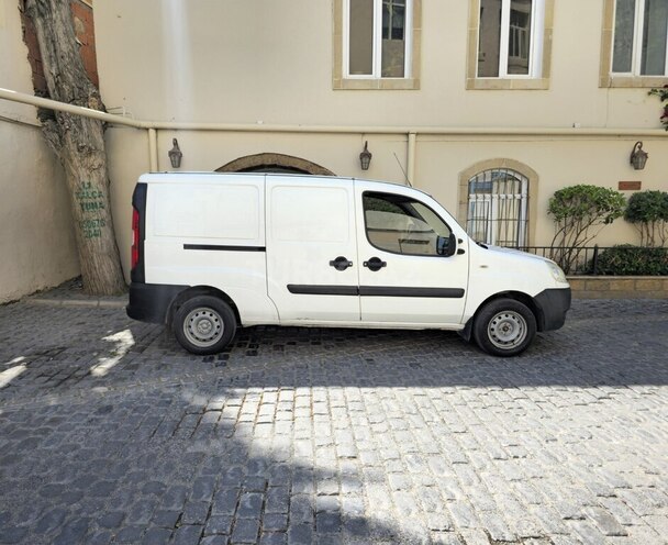 Fiat Doblo-10