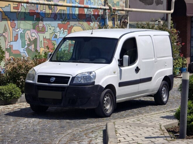 Fiat Doblo-13