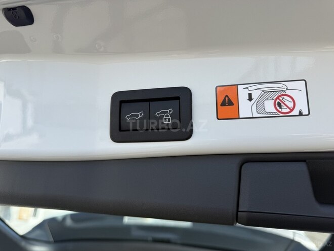 Toyota RAV4-19