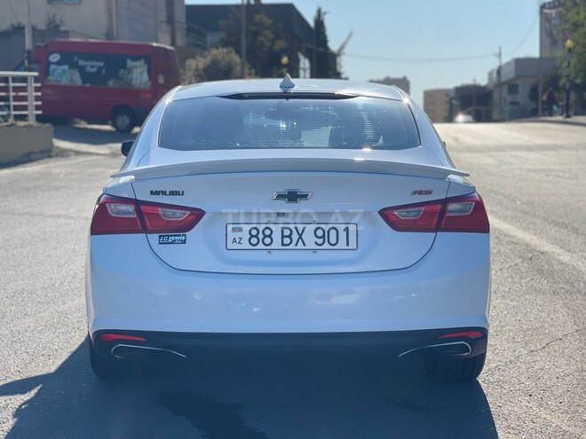 Chevrolet Malibu-5
