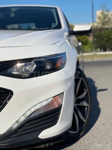 Chevrolet Malibu-12