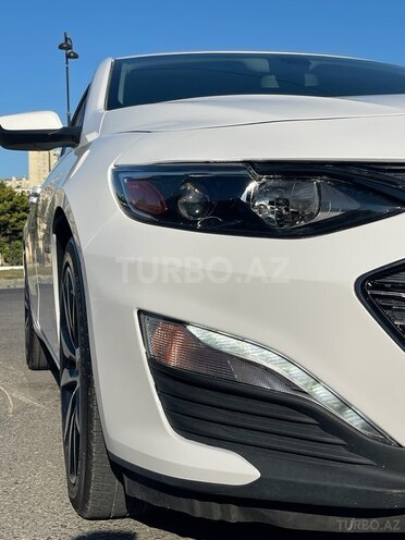 Chevrolet Malibu-13