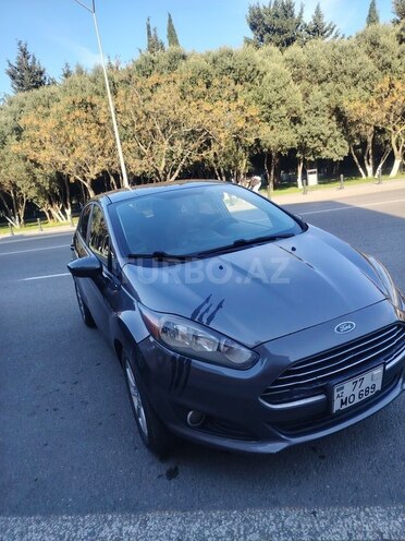 Ford Fiesta-3