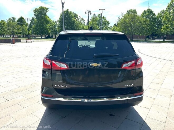 Chevrolet Equinox-8