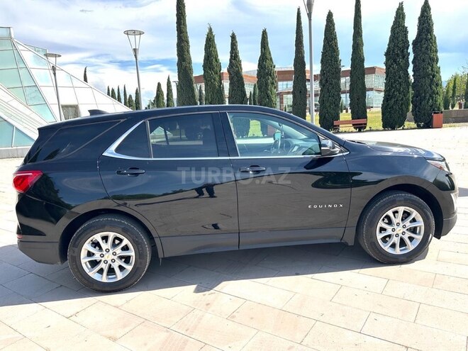 Chevrolet Equinox-5