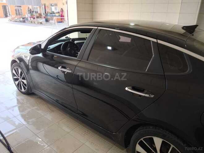 Kia Optima-4