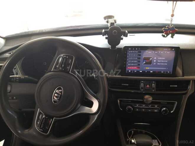 Kia Optima-11