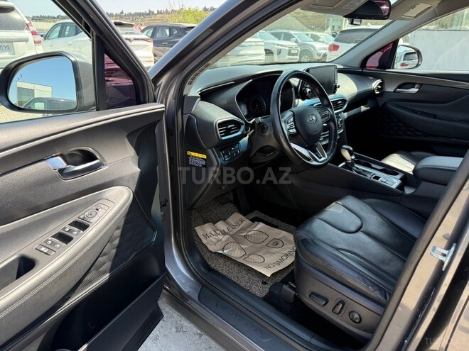 Hyundai Santa Fe-15