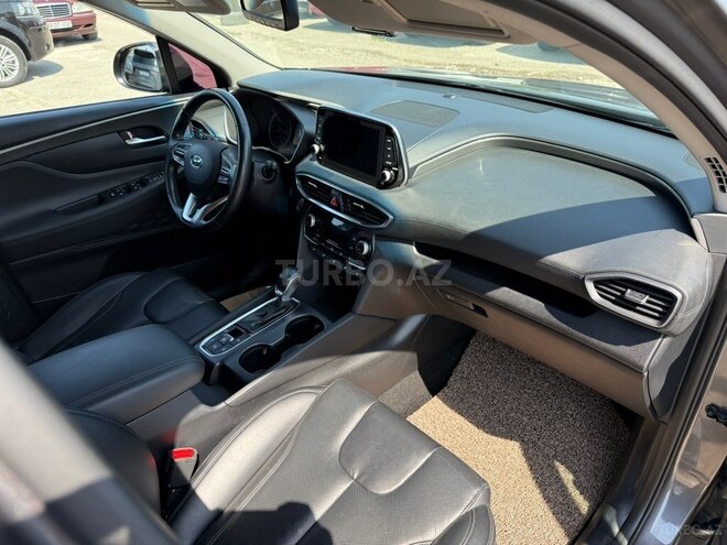 Hyundai Santa Fe-17
