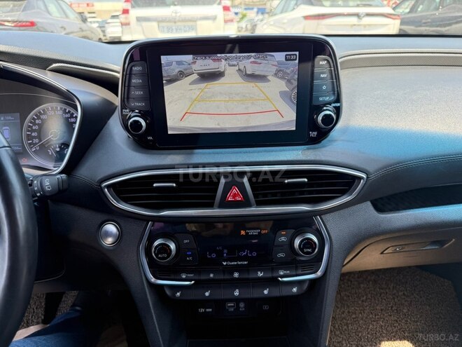 Hyundai Santa Fe-10