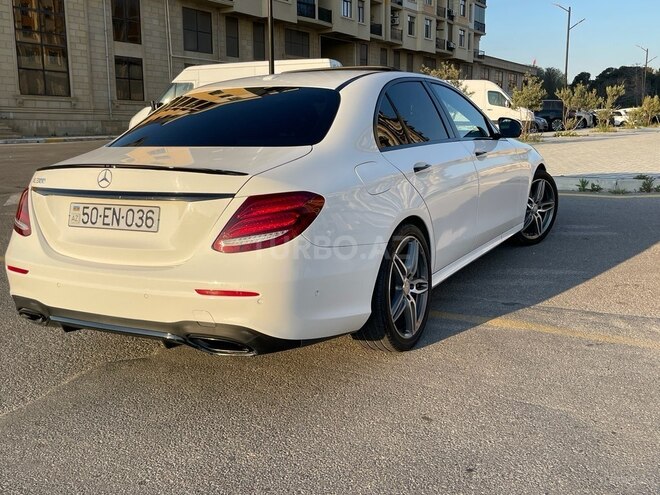 Mercedes E 300-6
