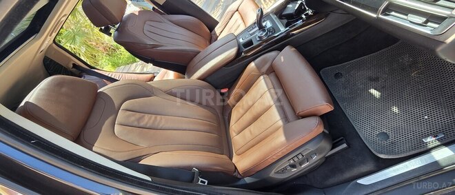 BMW X5-7
