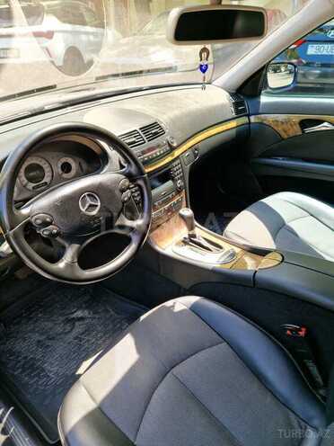 Mercedes E 220-7