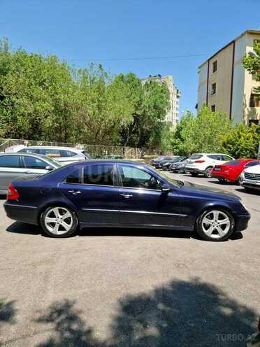 Mercedes E 220-3