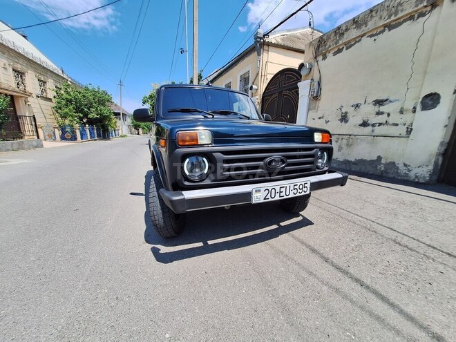 LADA (VAZ) Niva-6
