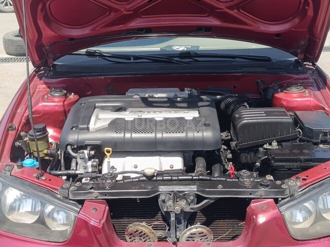Hyundai Elantra-6