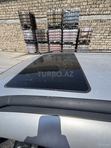 Mercedes E 240-6
