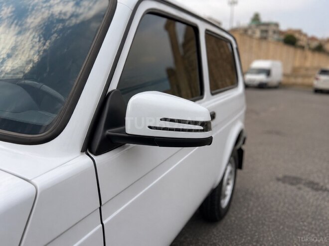 LADA (VAZ) Niva-7