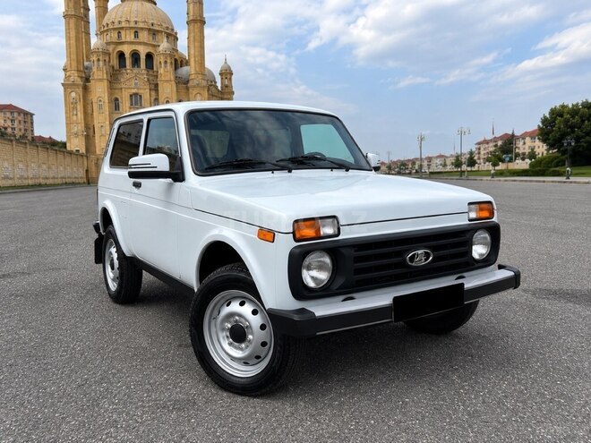 LADA (VAZ) Niva-2