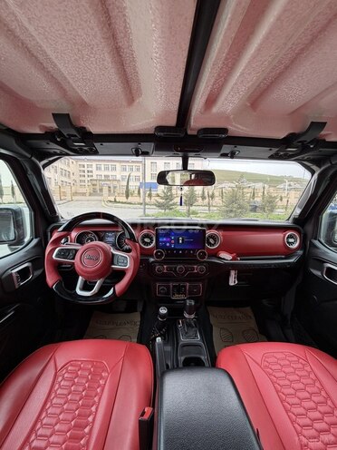 Jeep Wrangler-7